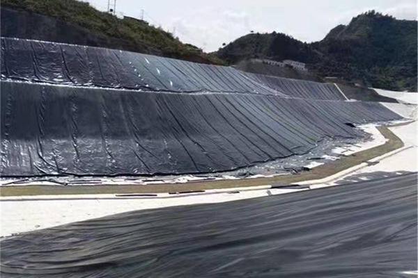在垃圾填埋場中土工膜起到的作用有哪些？  第2張