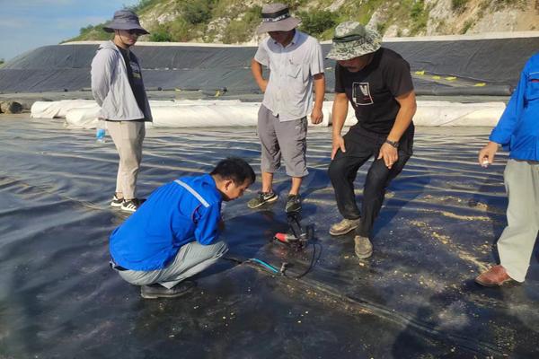 垃圾填埋場中土工膜應該怎么施工呢？  第2張