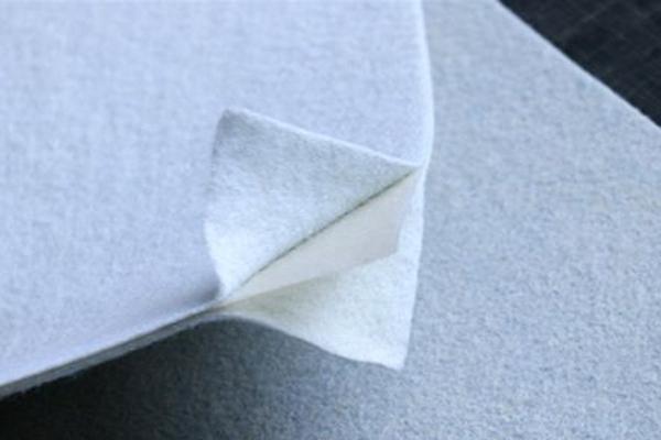 復合土工膜怎么膜布分離